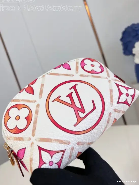 AAA Pruses Bags PM Vuitton Louis Pochette Cosmétique 0516